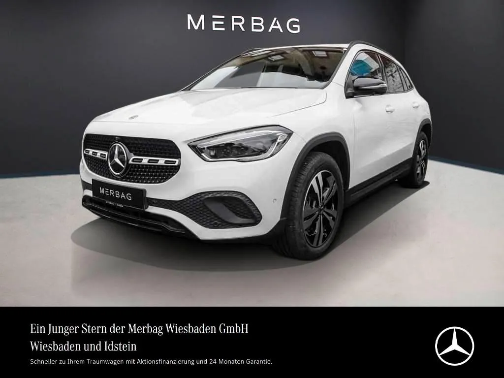 Mercedes-Benz GLA 250