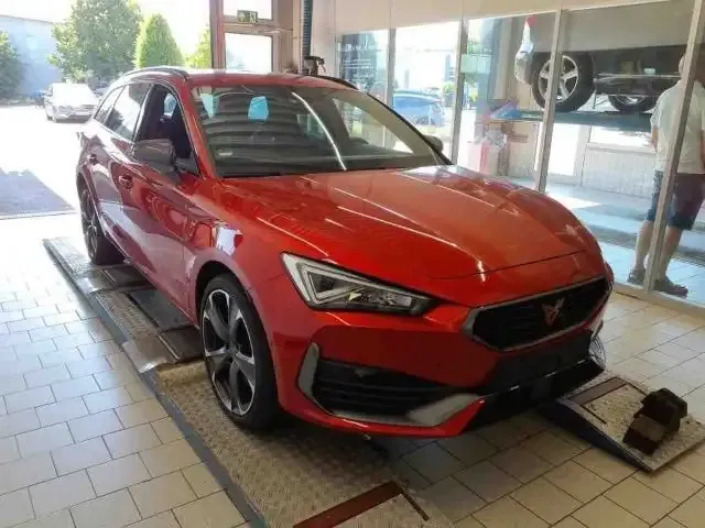 CUPRA Leon