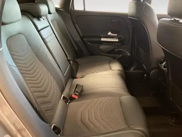 Mercedes-Benz EQA 350