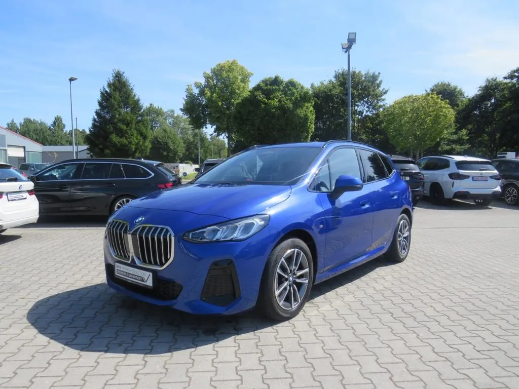 BMW 218