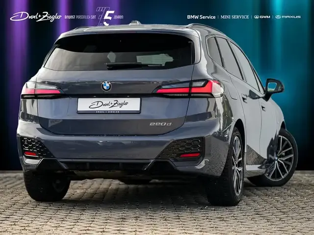 BMW 220