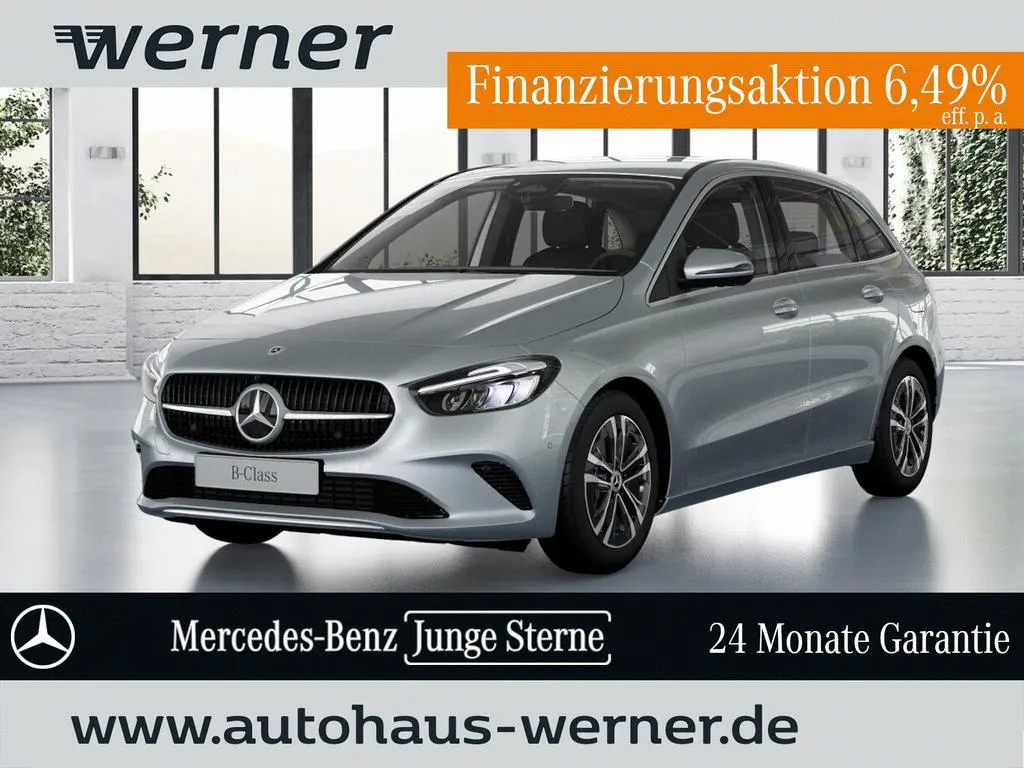 Mercedes-Benz B 180