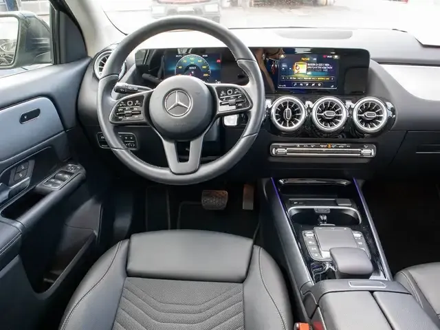 Mercedes-Benz GLA 200