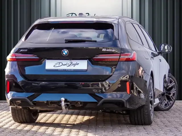 BMW 540