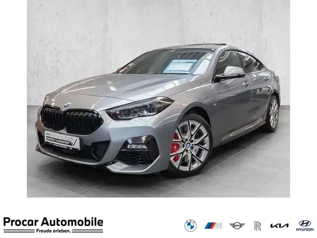 BMW 220