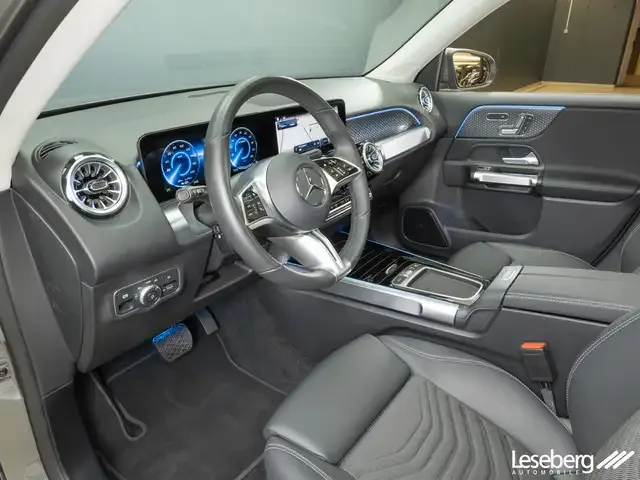 Mercedes-Benz EQB 350