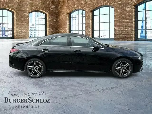 Mercedes-Benz CLA 200