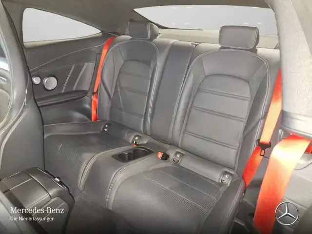 Mercedes-Benz C 63 AMG