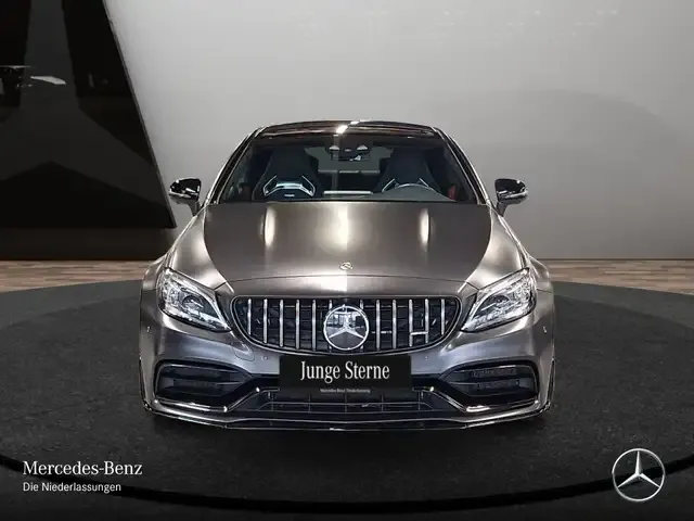 Mercedes-Benz C 63 AMG