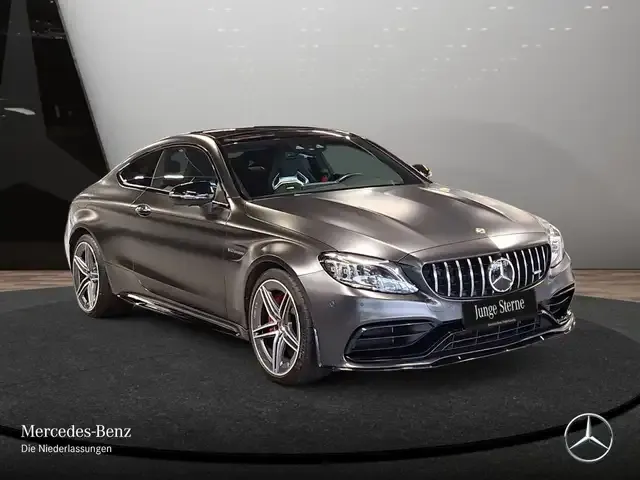 Mercedes-Benz C 63 AMG