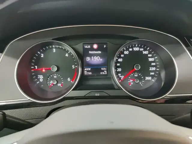 Volkswagen Passat Alltrack
