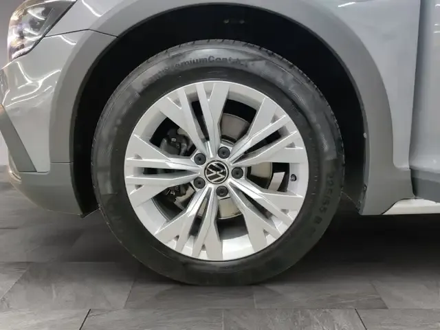 Volkswagen Passat Alltrack