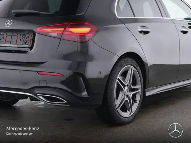 Mercedes-Benz A 220