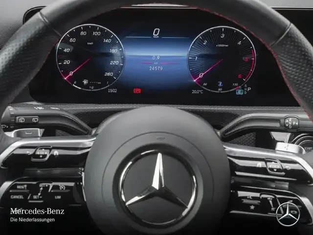 Mercedes-Benz A 220