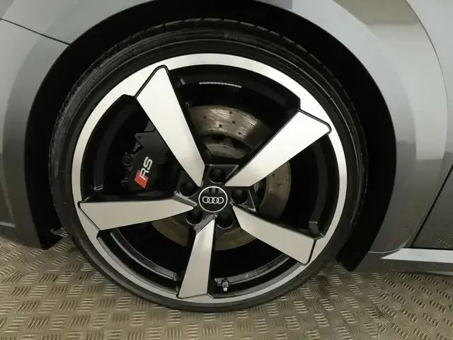 Audi TT RS