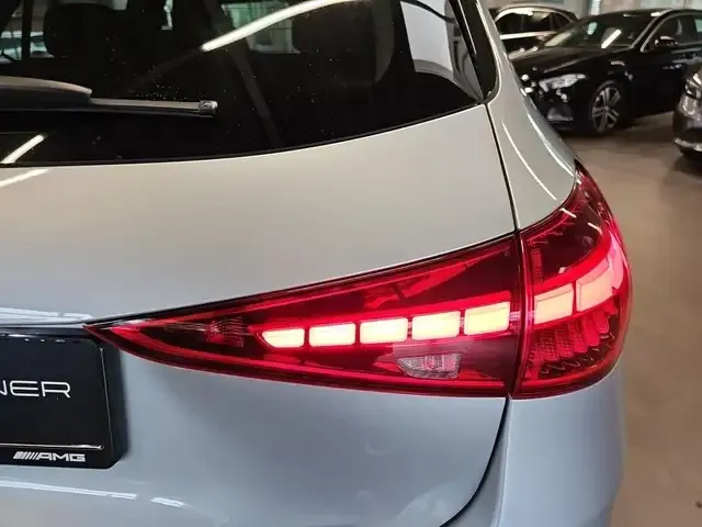 Mercedes-Benz C 200