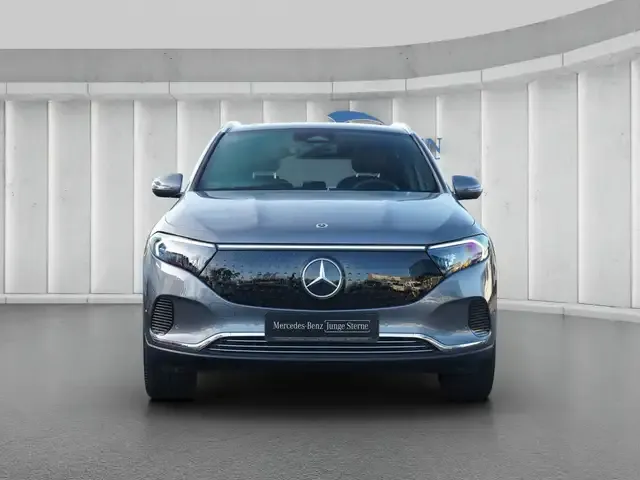 Mercedes-Benz EQA 300