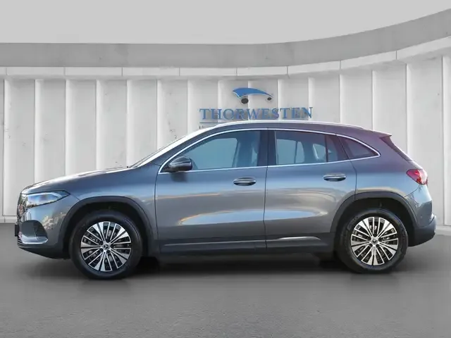 Mercedes-Benz EQA 300