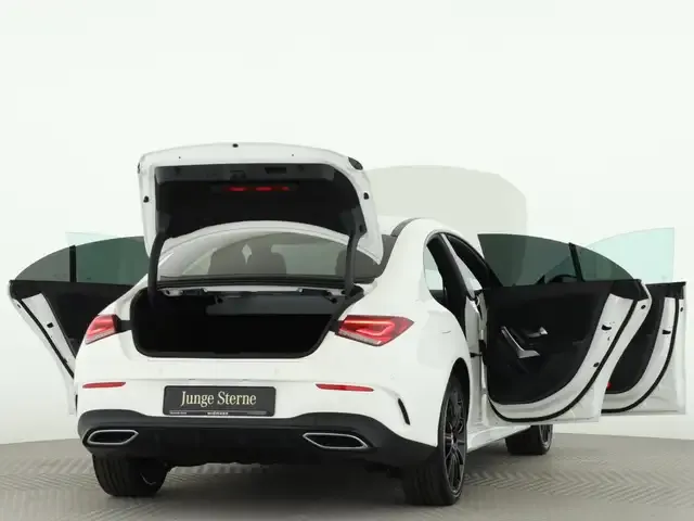 Mercedes-Benz CLA 250