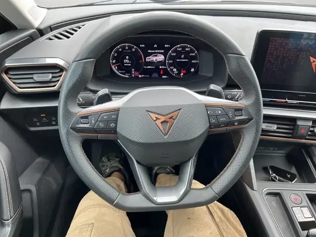 CUPRA Leon