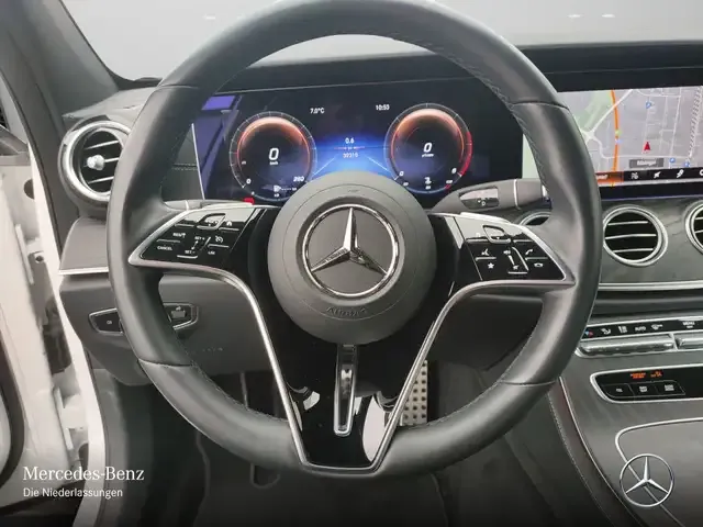 Mercedes-Benz E 400