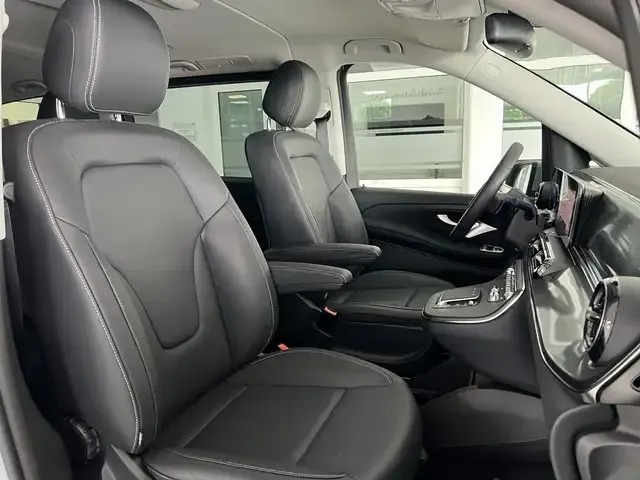 Mercedes-Benz EQV 300