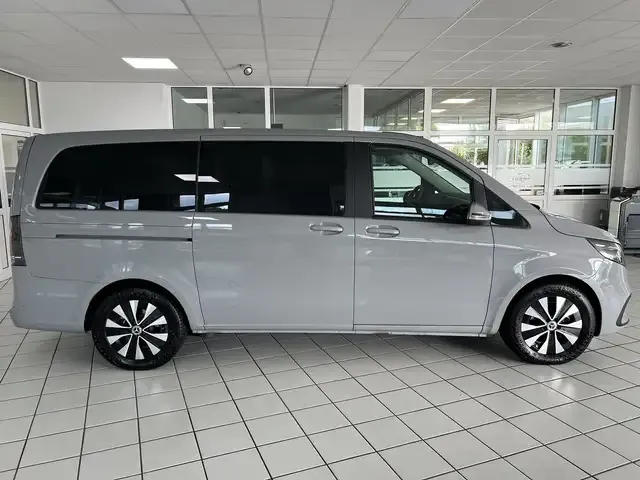 Mercedes-Benz EQV 300
