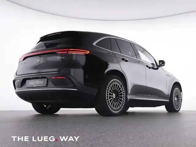 Mercedes-Benz EQC 400