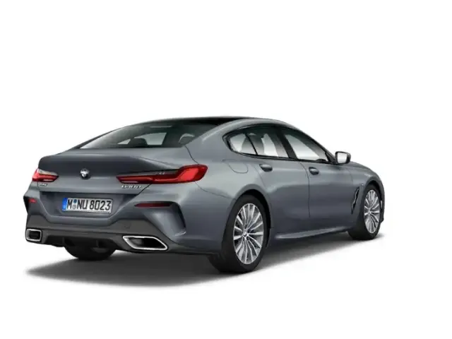 BMW 840