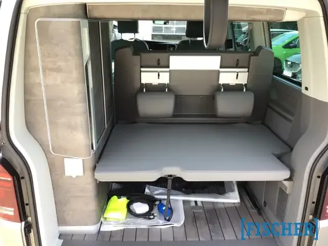 Volkswagen T6.1 California