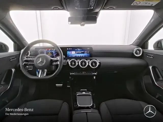 Mercedes-Benz A 220