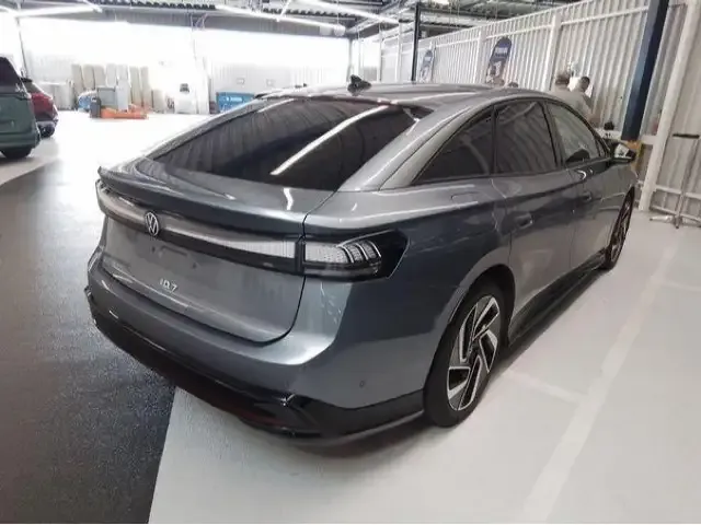 Volkswagen ID.7
