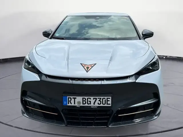 CUPRA Tavascan