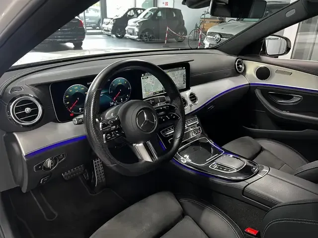 Mercedes-Benz E 200