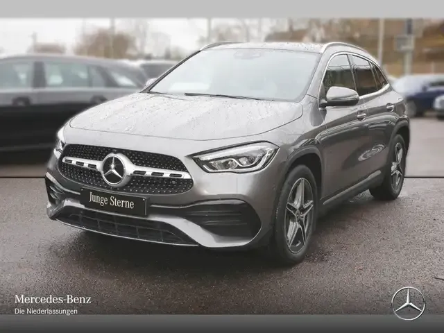 Mercedes-Benz GLA 250