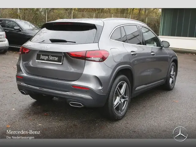 Mercedes-Benz GLA 250