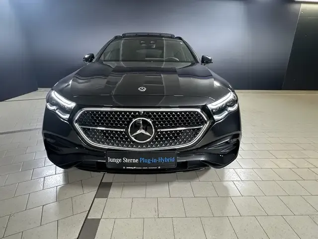 Mercedes-Benz E 300