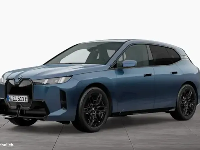 BMW iX