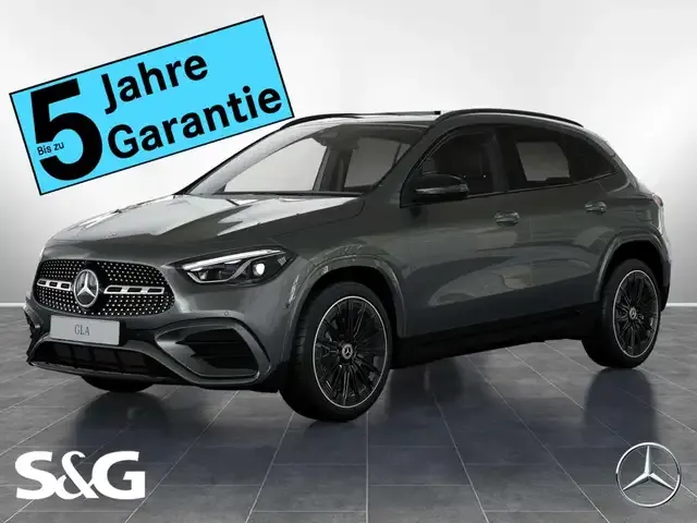 Mercedes-Benz GLA 200