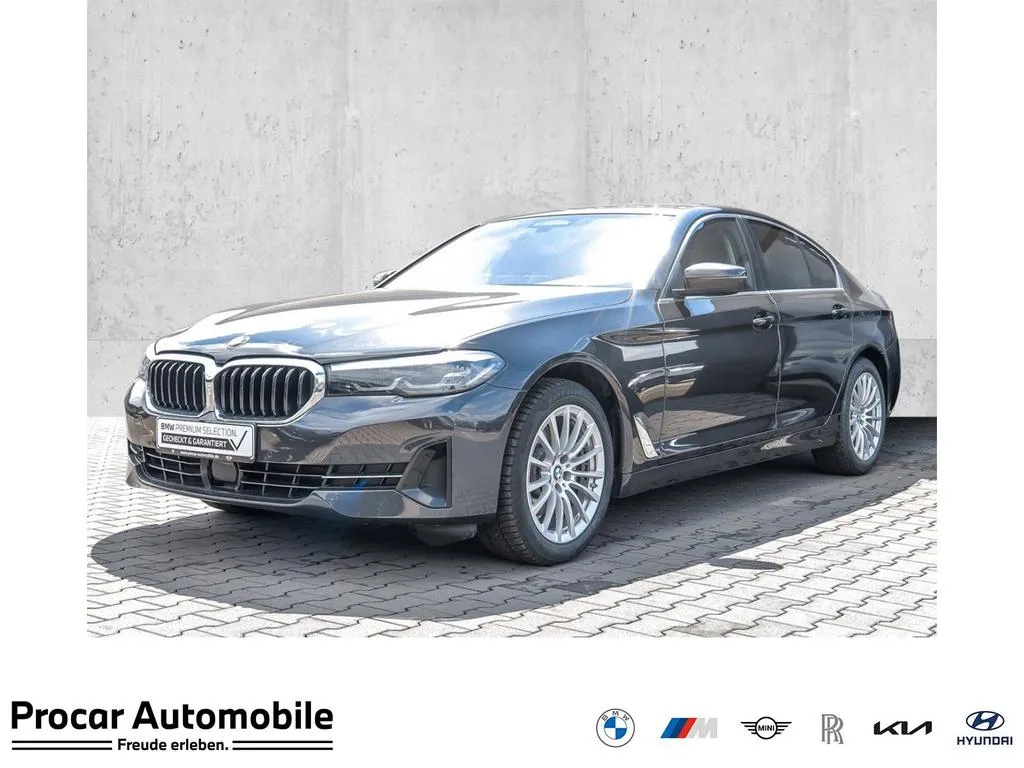 BMW 520