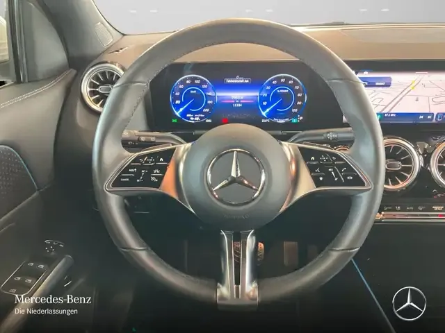 Mercedes-Benz EQA 350