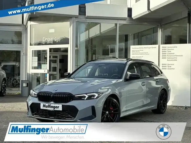 BMW 330