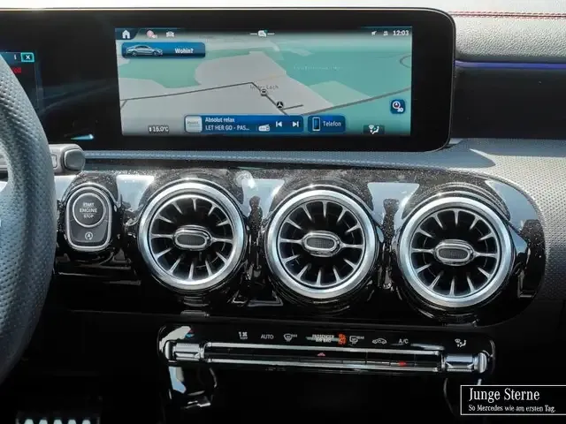 Mercedes-Benz CLA 180