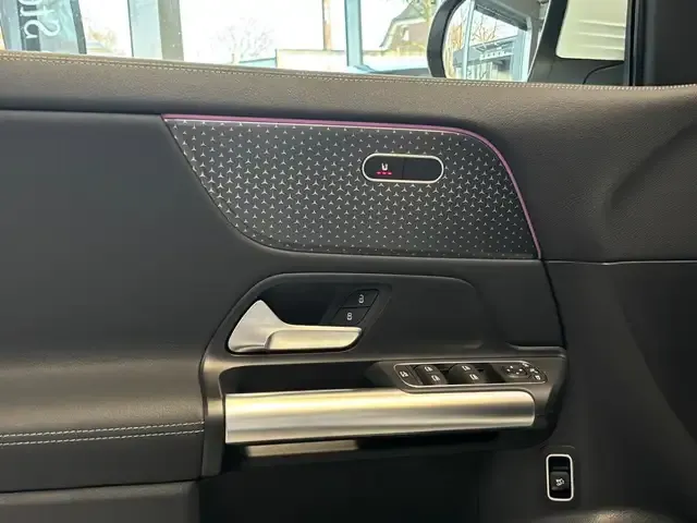 Mercedes-Benz EQA 350