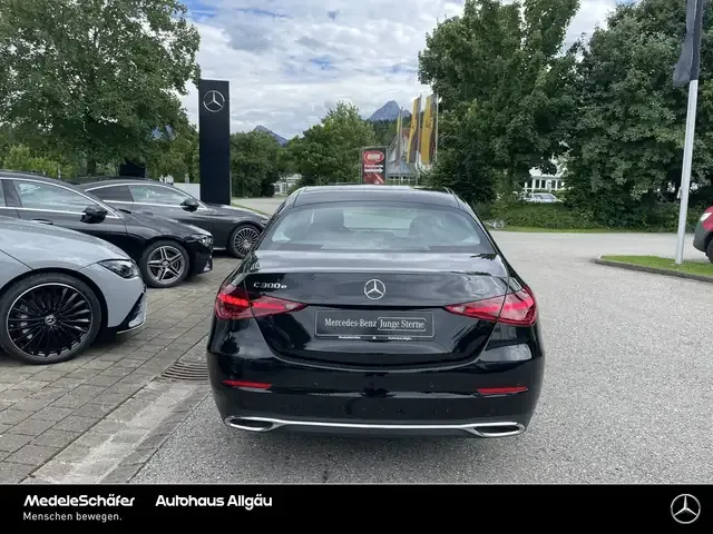 Mercedes-Benz C 300