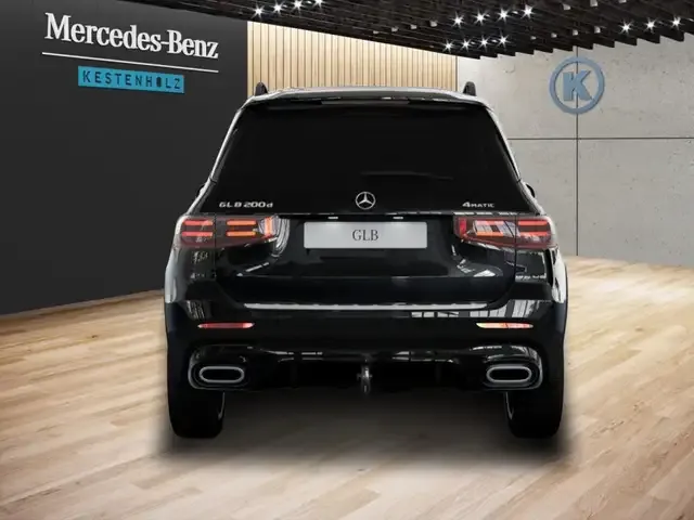 Mercedes-Benz GLB 200