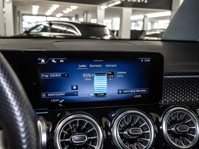 Mercedes-Benz EQB 350