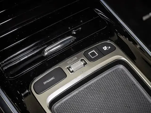 Mercedes-Benz EQB 350