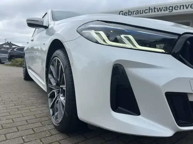 BMW 640