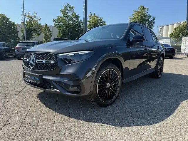 Mercedes-Benz GLC 300